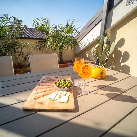 Flat With Terrace Close To Forum And Milanofiori Metro Assago Buitenkant foto